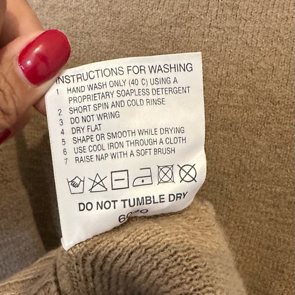 Vintage Niffi V-neck Pure New Wool Suede Patch Made in England Pullover Sweater - Picture 10 of 10